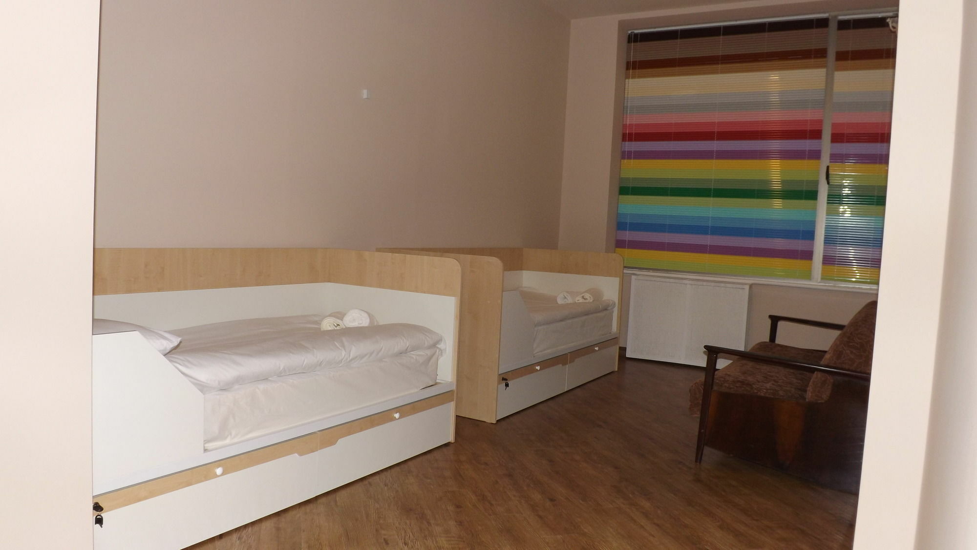 Holiday Hotel & Hostel Ереван Экстерьер фото